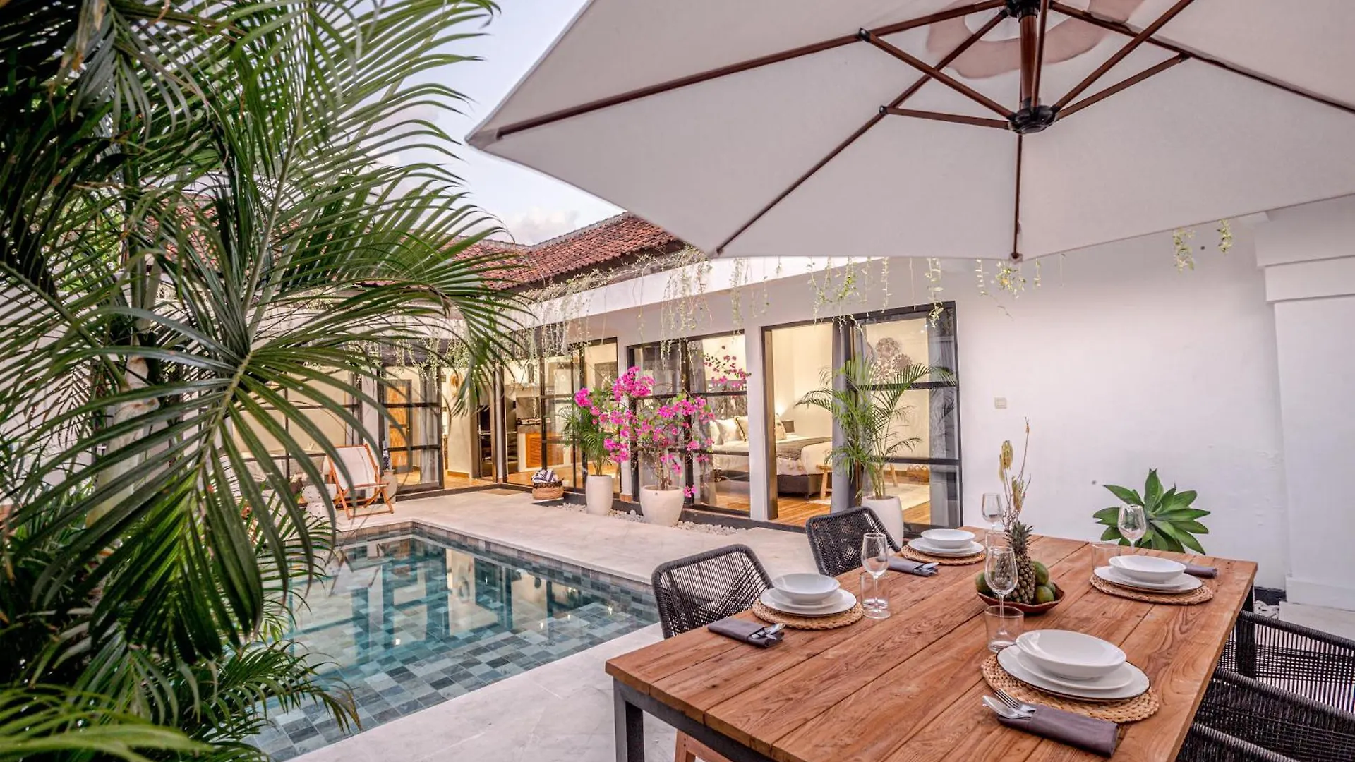 Villa Lemone 4 By Bali Villa Solutions Seminyak 0*,  Indonézia