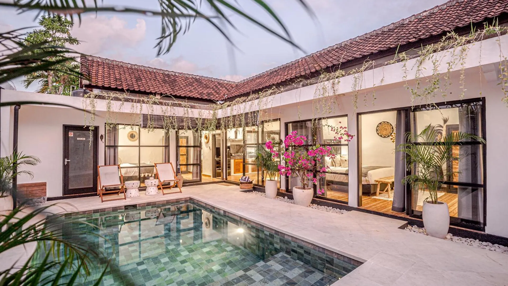 Villa Lemone 4 By Bali Villa Solutions Seminyak