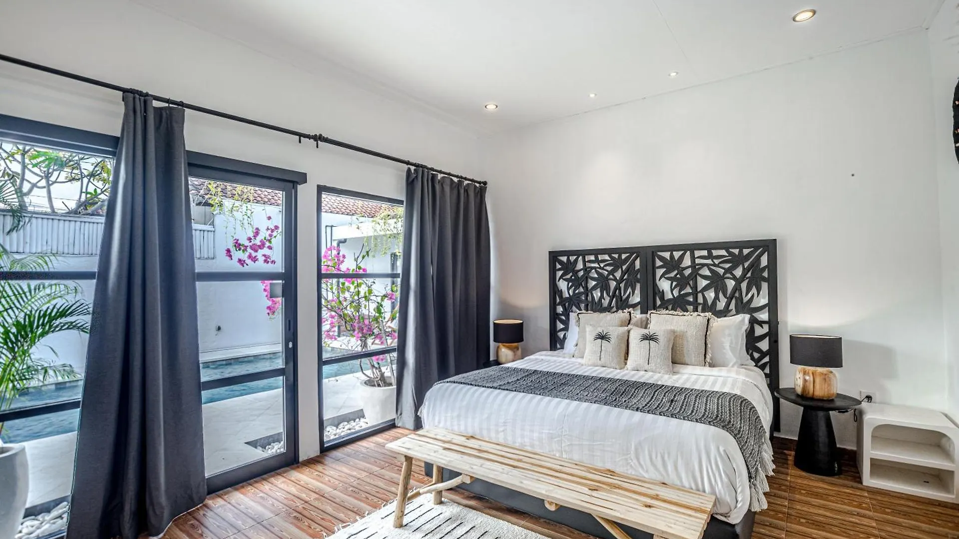 Villa Lemone 4 By Bali Villa Solutions Seminyak 0*,